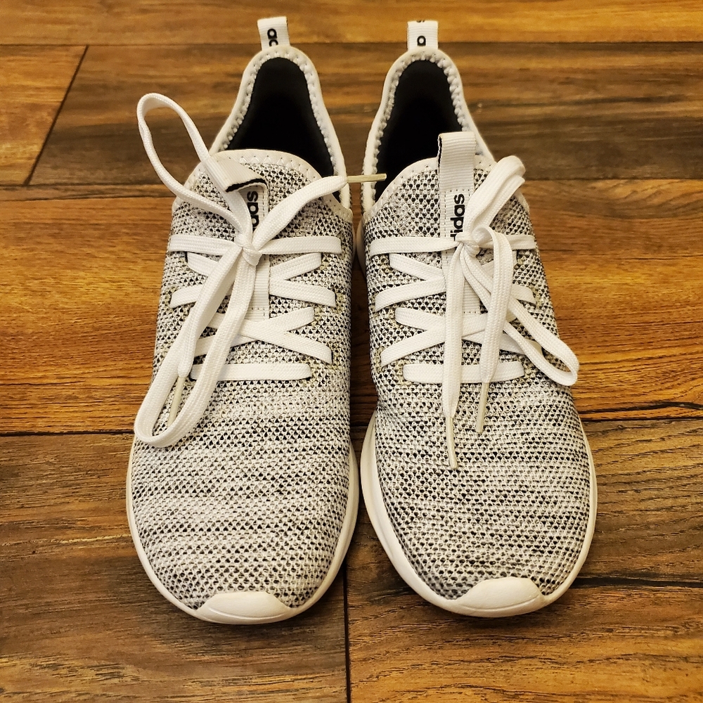 Adidas Cloud Foam Sneakers Womans Size 7
